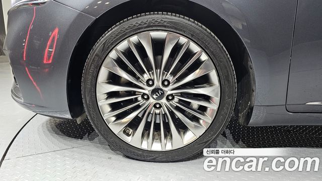 Kia K7 из Кореи Encar
