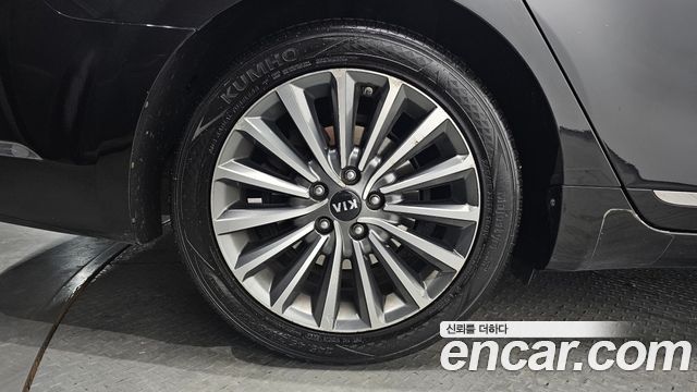 Kia K7 из Кореи Encar
