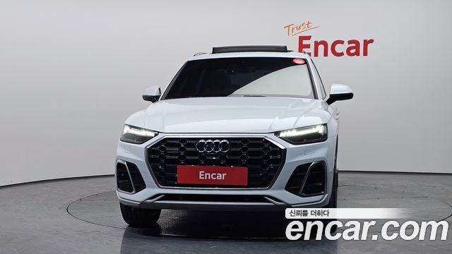 Audi Q5 40 TDI Quattro Premium — пробег 72 016 км — фото 3 из 5
