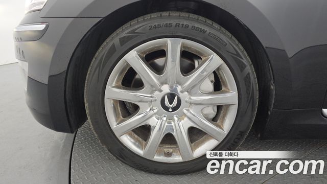 Hyundai Equus из Кореи Encar