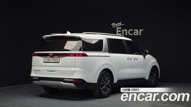 Kia Carnival из Кореи Encar
