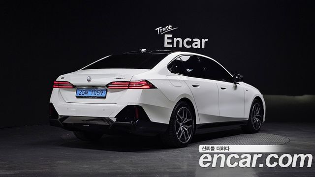 BMW i5 из Кореи Encar