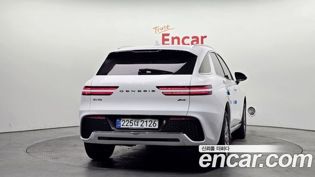Genesis GV70 из Кореи Encar
