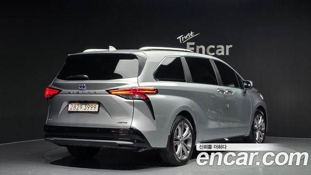 Toyota Sienna из Кореи Encar