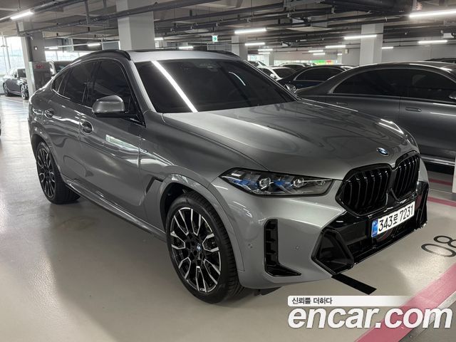 BMW X6 xDrive40i M Sport — пробег 3 650 км — фото 3 из 5