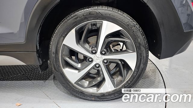 Hyundai Tucson из Кореи Encar