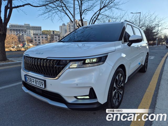 Kia Carnival 9-Seater Prestige — пробег 58 073 км — фото 2 из 5