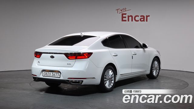 Kia K7 из Кореи Encar