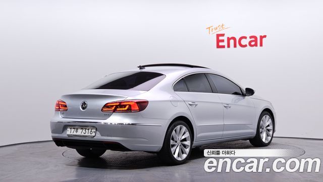 Volkswagen CC 2.0 TSI — пробег 98 455 км — фото 2 из 5
