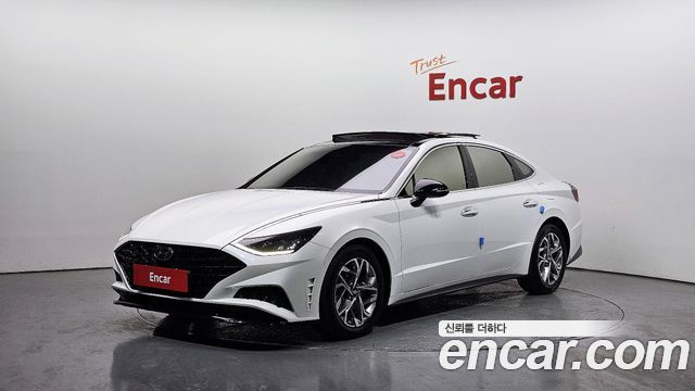 Hyundai Sonata 1.6 Turbo Premium Family — пробег 70 909 км — фото 1 из 5