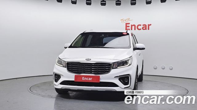 Kia Carnival из Кореи Encar