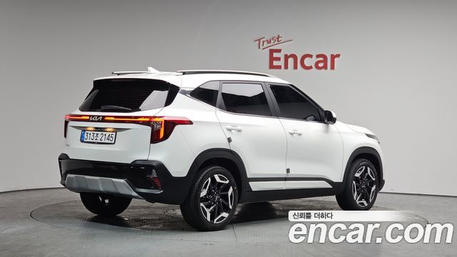 Kia Seltos из Кореи Encar