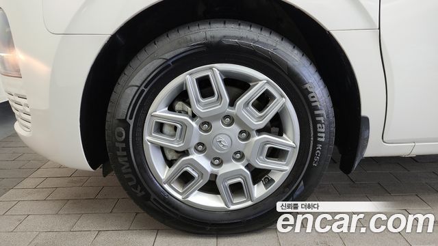 Hyundai Staria из Кореи Encar