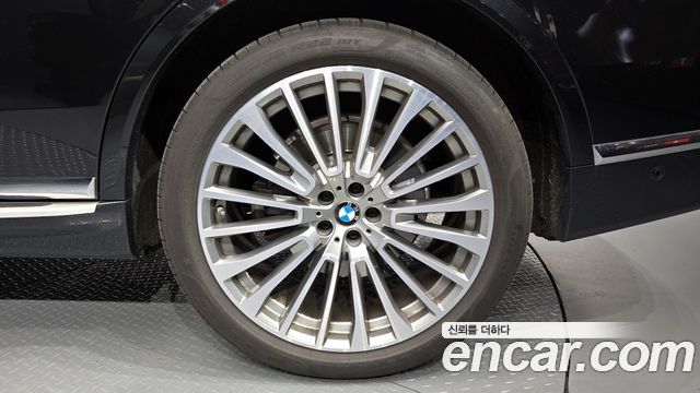 BMW X7 xDrive 40d Design Pure Excellence 7-Seater — пробег 85 031 км — фото 5 из 5
