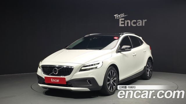 Volvo V40 из Кореи Encar