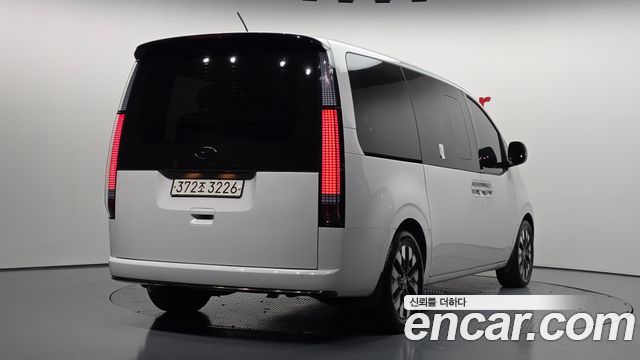 Hyundai Staria из Кореи Encar