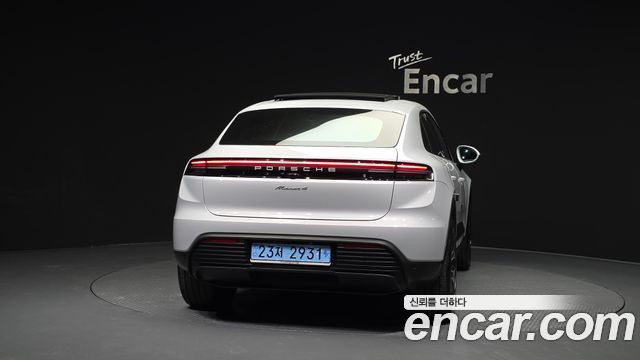 Porsche Macan из Кореи Encar