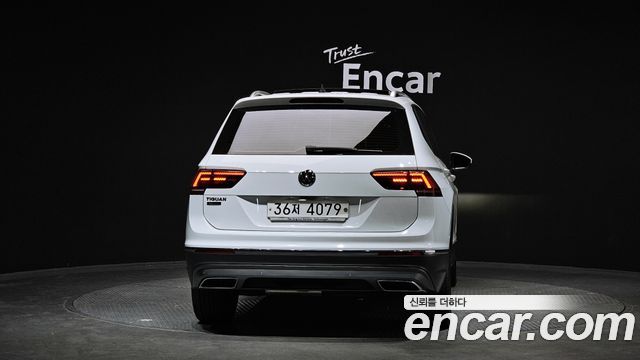 Volkswagen Tiguan 2.0 TDI Prestige — пробег 62 099 км — фото 4 из 5