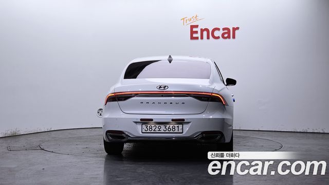 Hyundai Grandeur из Кореи Encar