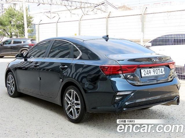 Kia K3 из Кореи Encar