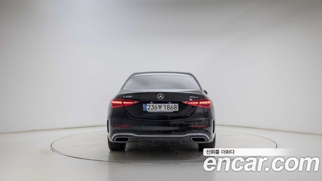 Mercedes-Benz C-Class C300 4MATIC AMG Line — пробег 72 842 км — фото 4 из 5