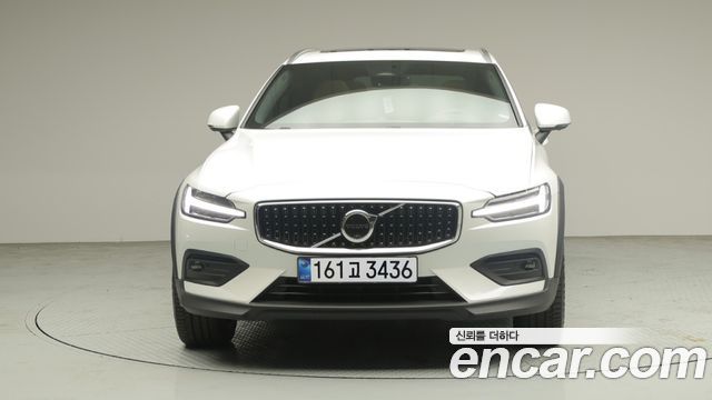 Volvo V60 из Кореи Encar