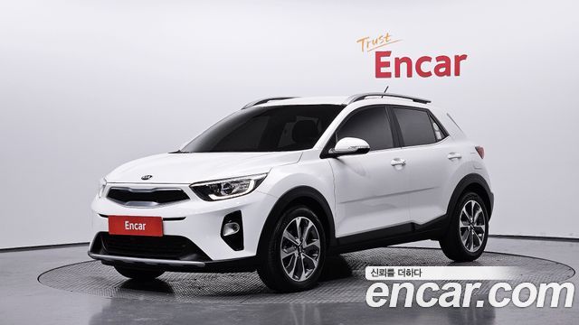 Kia Stonic из Кореи Encar