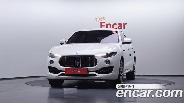 Maserati Levante из Кореи Encar