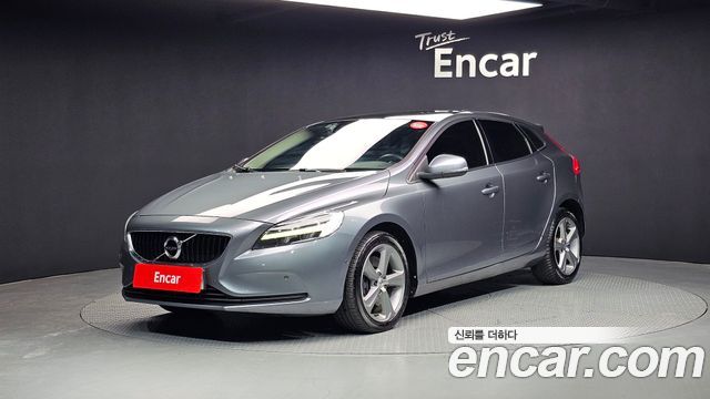 Volvo V40 из Кореи Encar
