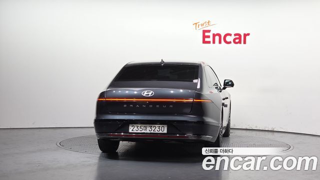 Hyundai Grandeur Calligraphy — пробег 65 447 км — фото 4 из 5