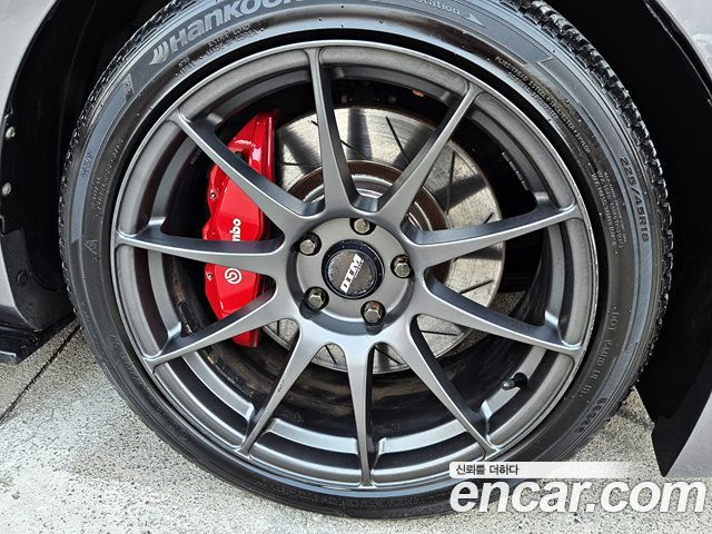 Hyundai Genesis из Кореи Encar