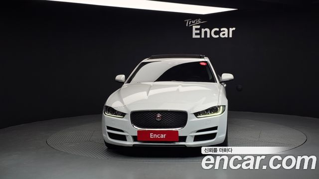 Jaguar XE из Кореи Encar