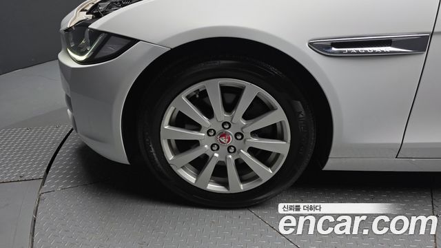 Jaguar XE из Кореи Encar
