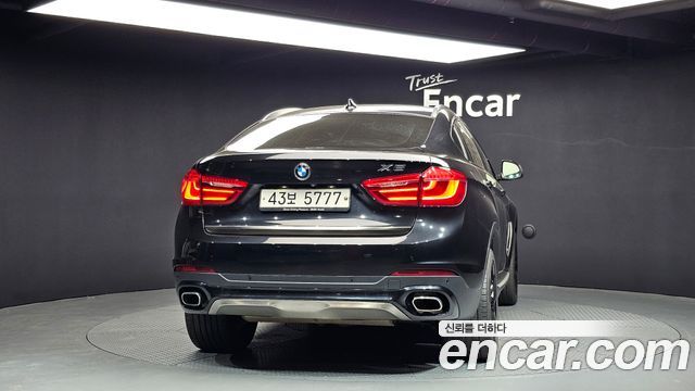 BMW X6 xDrive 40d — пробег 269 796 км — фото 4 из 5