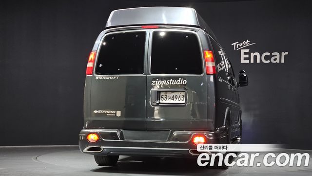 Chevrolet Express Van 5.3 — пробег 155 184 км