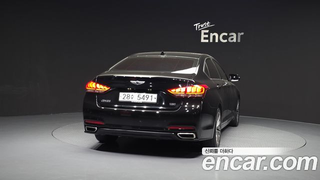 Hyundai Genesis из Кореи Encar