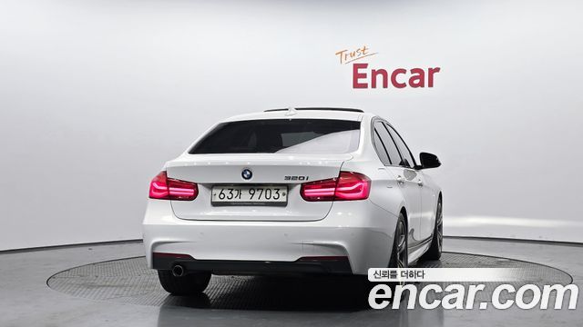 BMW 3-Series из Кореи Encar