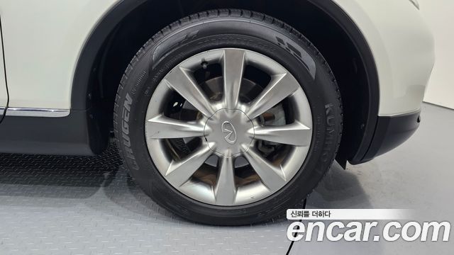 Infiniti EX из Кореи Encar