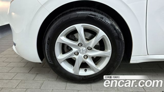 Peugeot 208 1.4 e-HDi ECO 5Door — пробег 98 170 км