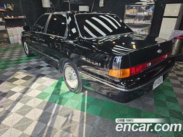 Hyundai Dynasty из Кореи Encar