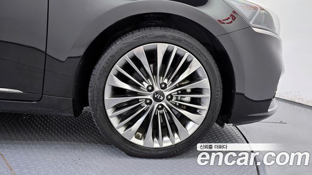 Kia K7 из Кореи Encar