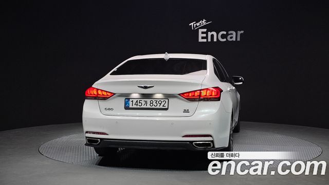 Hyundai Genesis из Кореи Encar