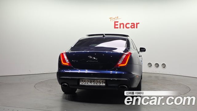 Jaguar XJ из Кореи Encar