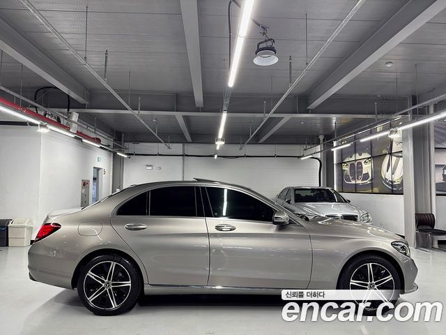 Mercedes-Benz C-Class из Кореи Encar