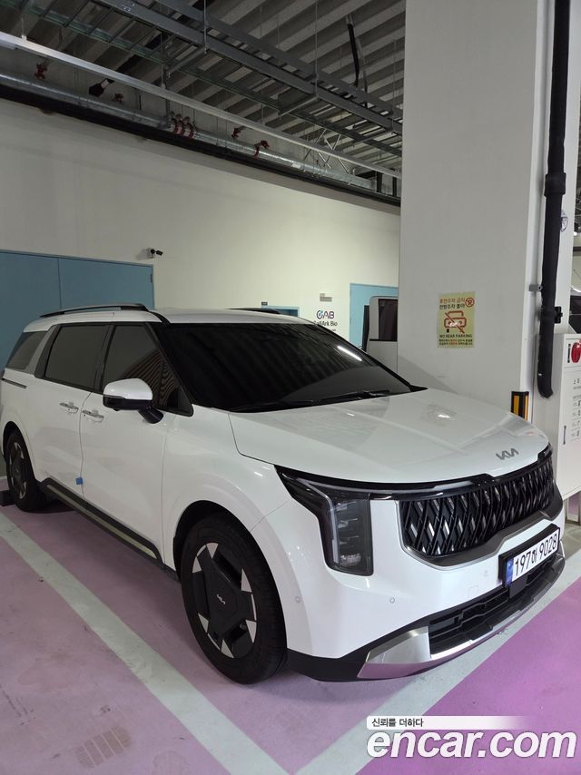 Kia Carnival из Кореи Encar