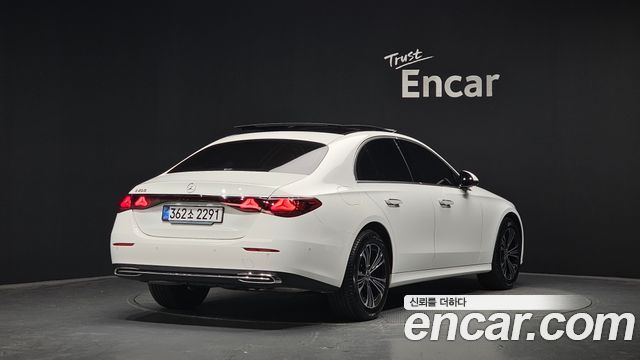 Mercedes-Benz E-Class из Кореи Encar