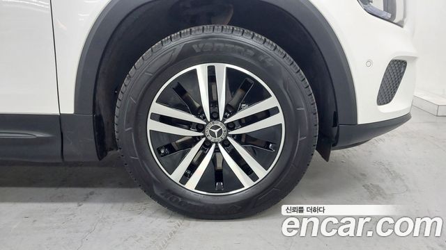 Mercedes-Benz GLB-Class из Кореи Encar
