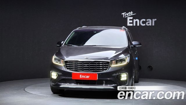 Kia Carnival из Кореи Encar