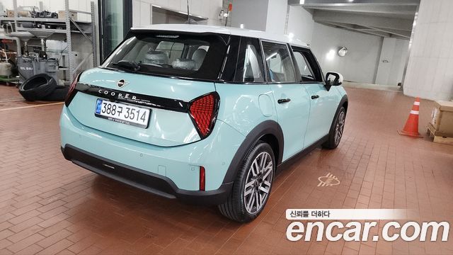 Mini Cooper из Кореи Encar