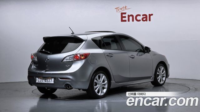 Mazda Mazda 3 из Кореи Encar